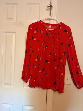 Old Navy Red Floral Lace-Up Peasant Blouse